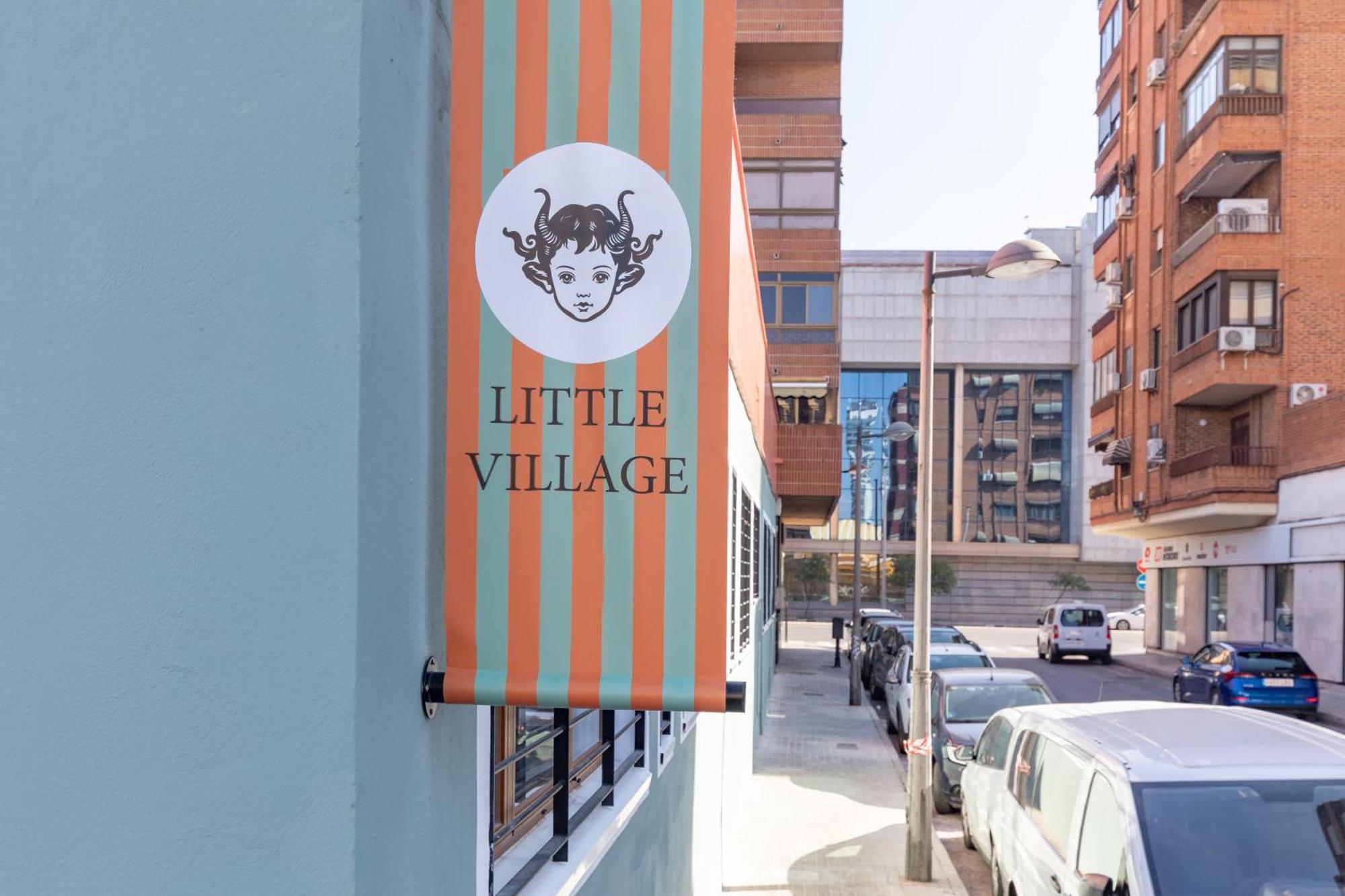 The Little Village Apartments Valencia Exterior foto